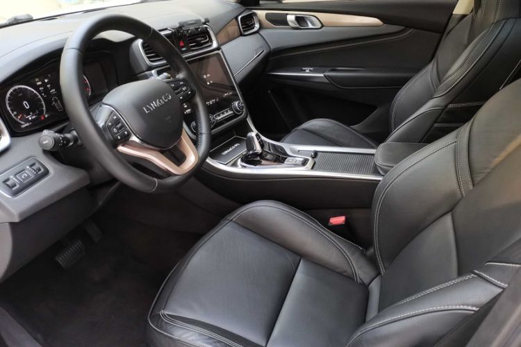 Used Lynk & Co 01 2017 2.0T Two-Wheel-Drive Version Left Front Seat