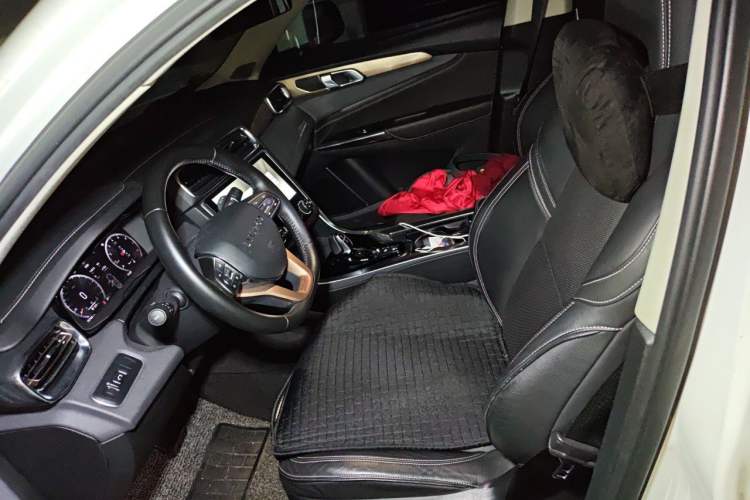 Used Lynk & Co 01 2017 2.0T Two-Wheel Drive Pro Edition Left Front Seat