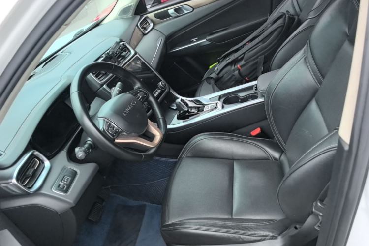 Used Lynk & Co 01 2017 2.0T Two-Wheel Drive Pro Edition Left Front Seat