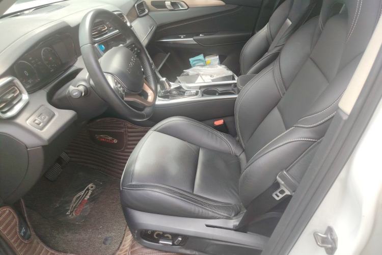 Used Lynk & Co 01 2017 2.0T Two-Wheel-Drive Version Left Front Seat
