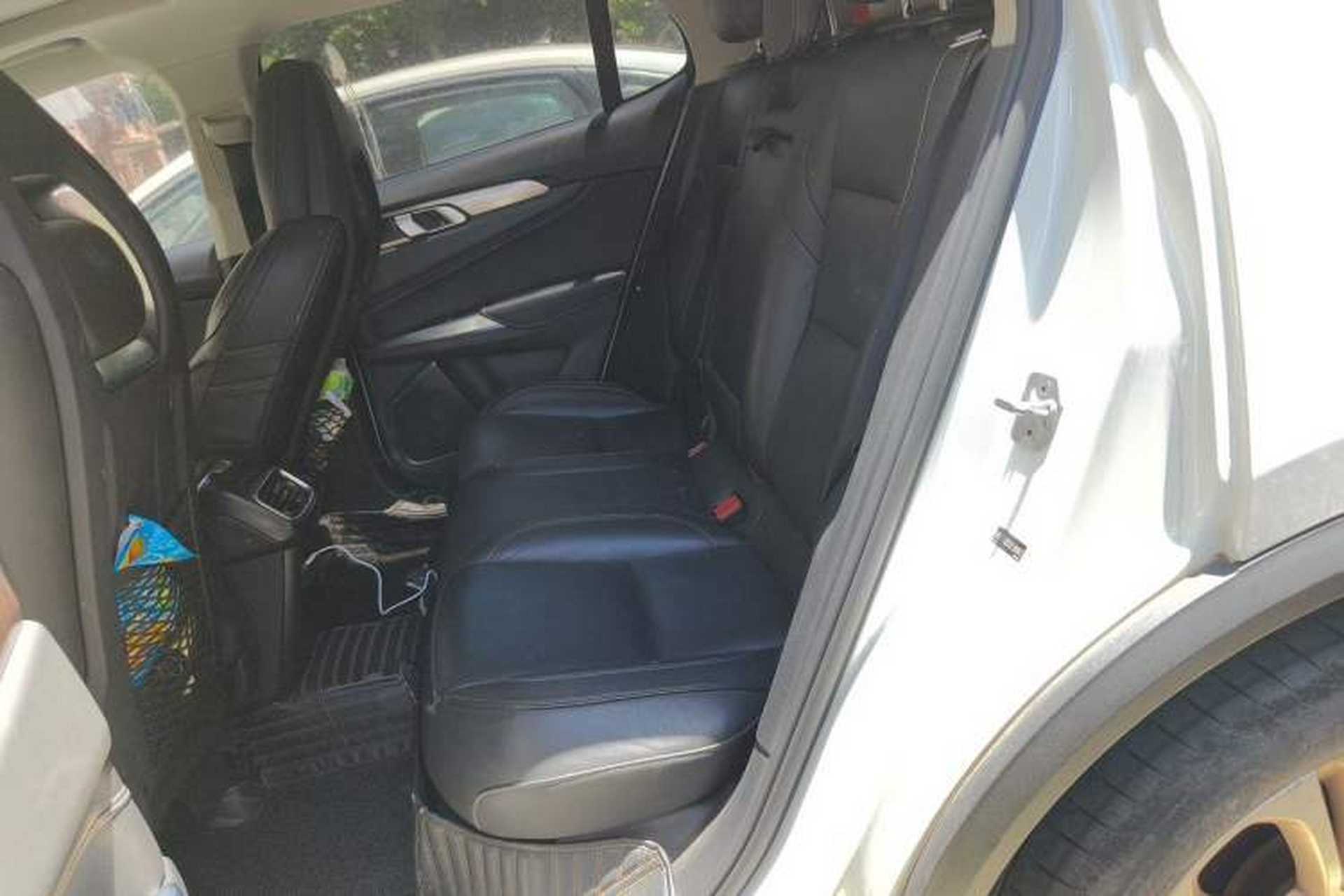 Used Lynk & Co 01 2017 2.0T Two-Wheel Drive Pro Edition Left Rear Seat