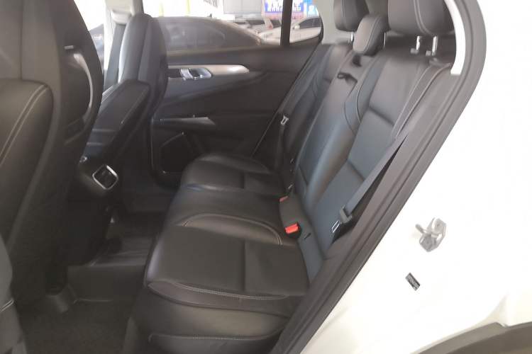 Used Lynk & Co 01 2017 2.0T Two-Wheel Drive Pro Edition Left Rear Seat