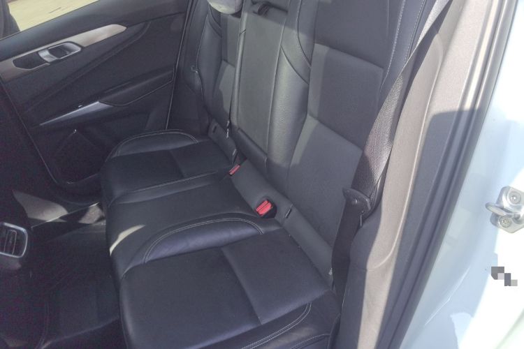 Used Lynk & Co 01 2017 2.0T Two-Wheel Drive Pro Edition Left Rear Seat