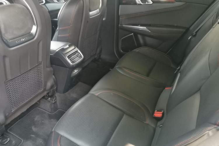 Used Lynk & Co 01 2017 2.0T Four-Wheel Drive Pro Edition Left Rear Seat