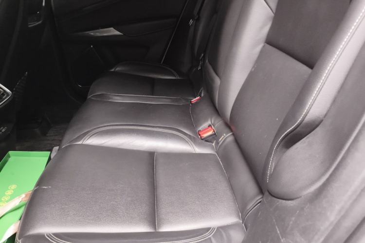 Used Lynk & Co 01 2017 2.0T Two-Wheel-Drive Version Left Rear Seat