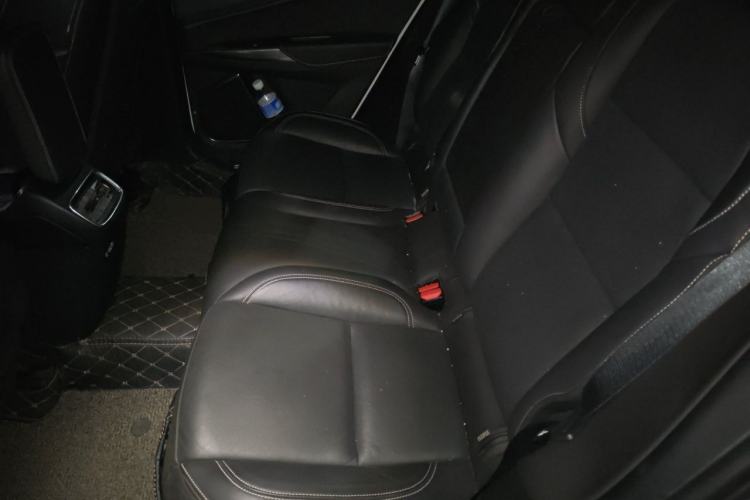 Used Lynk & Co 01 2017 2.0T Two-Wheel Drive Pro Edition Left Rear Seat