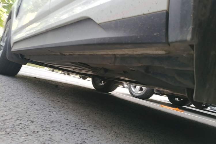 Used Lynk & Co 01 2017 2.0T Four-Wheel Drive Pro Edition Left Side Sill