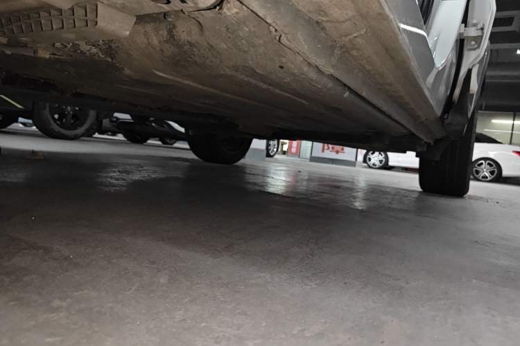 Used Lynk & Co 01 2017 2.0T Four-Wheel Drive Pro Edition Left Side Sill