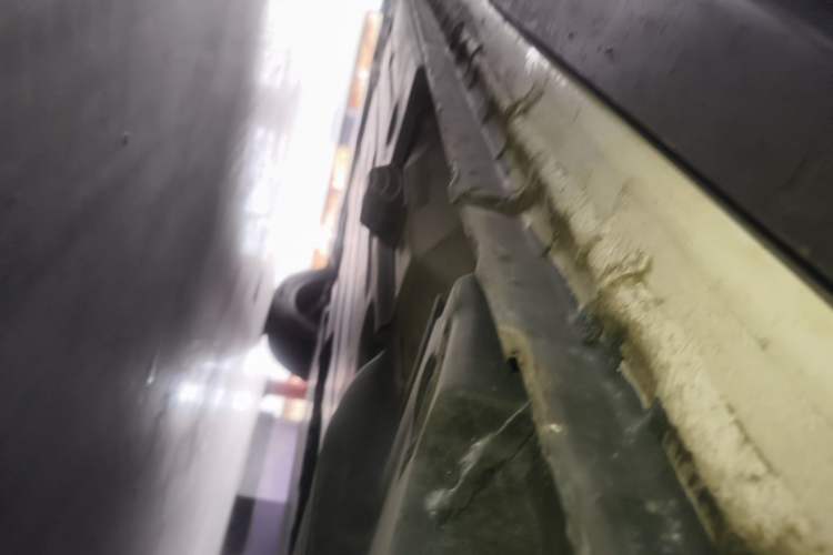 Used Lynk & Co 01 2017 2.0T Four-Wheel Drive Pro Edition Left Side Sill