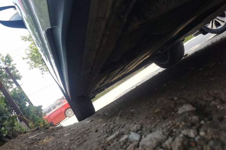 Used Lynk & Co 01 2017 2.0T Four-Wheel Drive Pro Edition Left Side Sill