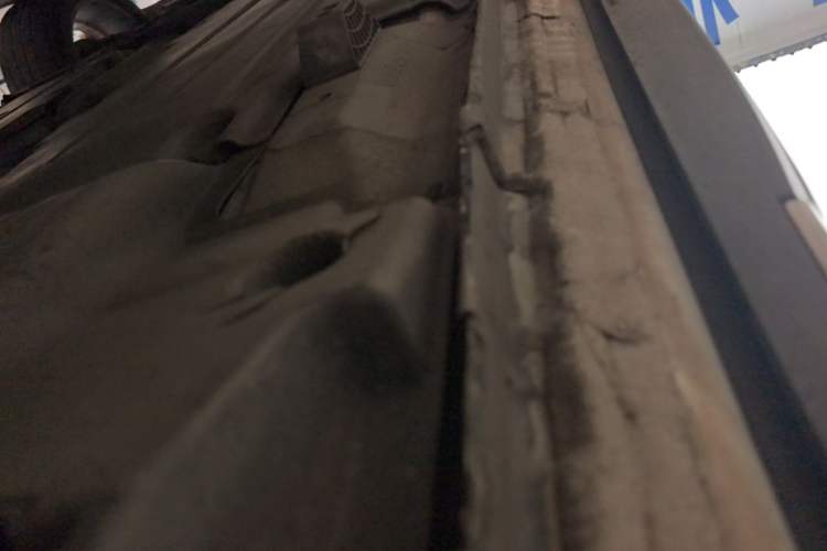 Used Lynk & Co 01 2017 2.0T Two-Wheel Drive Pro Edition Left Side Sill
