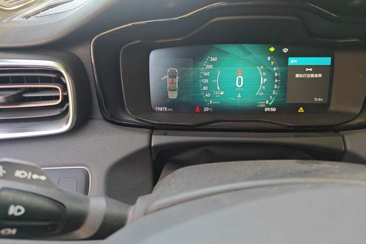 Used Lynk & Co 01 2017 2.0T Two-Wheel Drive Pro Edition Odometer Close Up