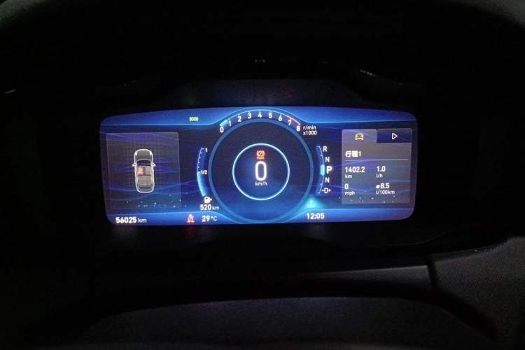 Used Lynk & Co 01 2017 2.0T Two-Wheel Drive Pro Edition Odometer Close Up