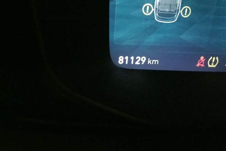 Used Lynk & Co 01 2017 2.0T Two-Wheel-Drive Version Odometer Close Up