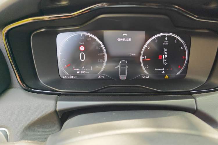 Used Lynk & Co 01 2017 2.0T Two-Wheel Drive Pro Edition Odometer Close Up