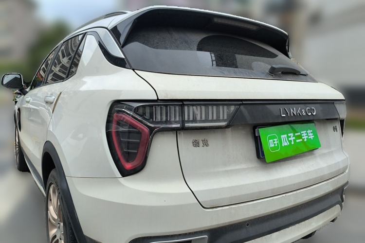 Used Lynk & Co 01 2017 2.0T Two-Wheel Drive Pro Edition Rear Left 45 Deg