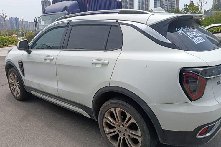 Used Lynk & Co 01 2017 2.0T Two-Wheel Drive Pro Edition Rear Left 45 Deg