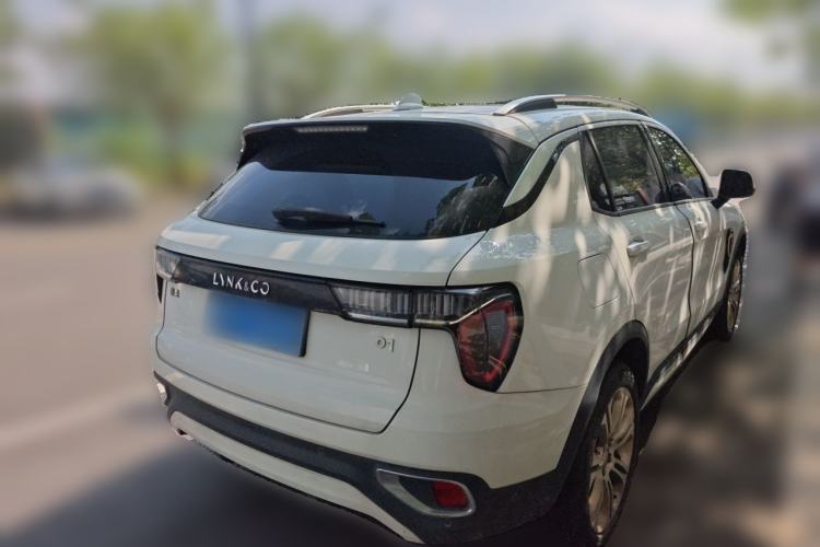 Used Lynk & Co 01 2017 2.0T Two-Wheel Drive Pro Edition Rear Right 45 Deg