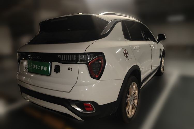 Used Lynk & Co 01 2017 2.0T Two-Wheel Drive Pro Edition Rear Right 45 Deg