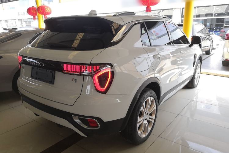 Used Lynk & Co 01 2017 2.0T Two-Wheel Drive Pro Edition Rear Right 45 Deg