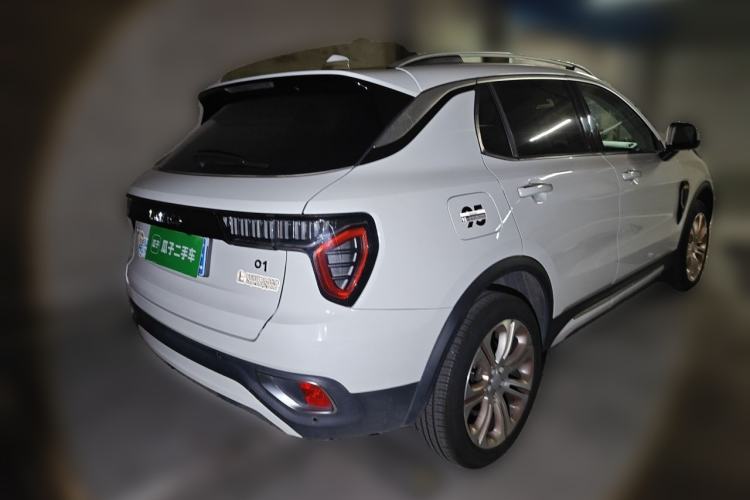 Used Lynk & Co 01 2017 2.0T Two-Wheel Drive Pro Edition Rear Right 45 Deg
