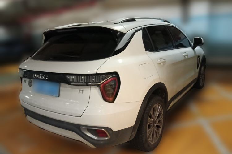 Used Lynk & Co 01 2017 2.0T Two-Wheel-Drive Version Rear Right 45 Deg