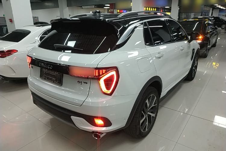 Used Lynk & Co 01 2017 2.0T Four-Wheel Drive Pro Edition Rear Right 45 Deg