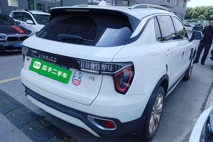 Used Lynk & Co 01 2017 2.0T Two-Wheel Drive Pro Edition Rear Right 45 Deg