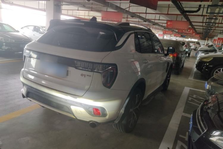 Used Lynk & Co 01 2017 2.0T Four-Wheel Drive Pro Edition Rear Right 45 Deg