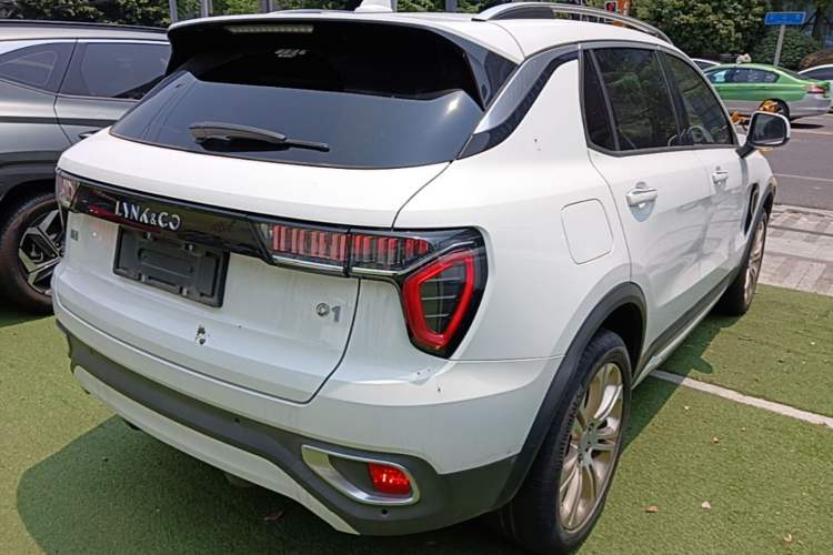Used Lynk & Co 01 2017 2.0T Two-Wheel Drive Pro Edition Rear Right 45 Deg