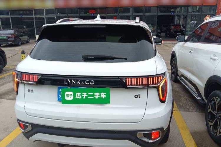 Used Lynk & Co 01 2017 2.0T Two-Wheel-Drive Version Rear