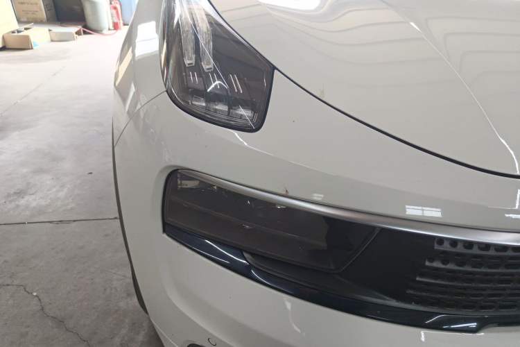 Used Lynk & Co 01 2017 2.0T Four-Wheel Drive Pro Edition Right Front Headlight