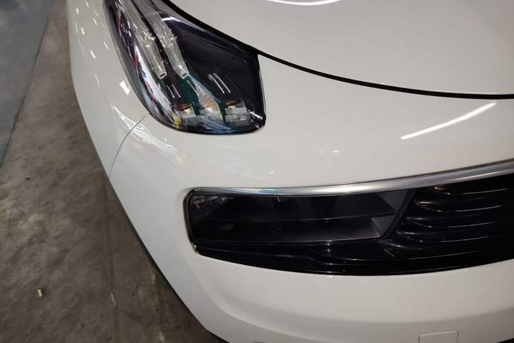 Used Lynk & Co 01 2017 2.0T Two-Wheel Drive Pro Edition Right Front Headlight