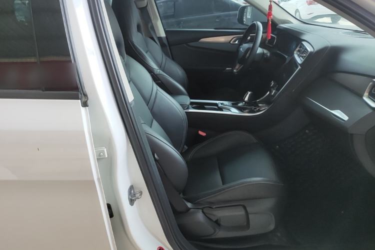 Used Lynk & Co 01 2017 2.0T Two-Wheel-Drive Version Right Front Seat