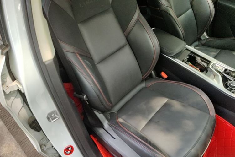 Used Lynk & Co 01 2017 2.0T Four-Wheel Drive Pro Edition Right Front Seat