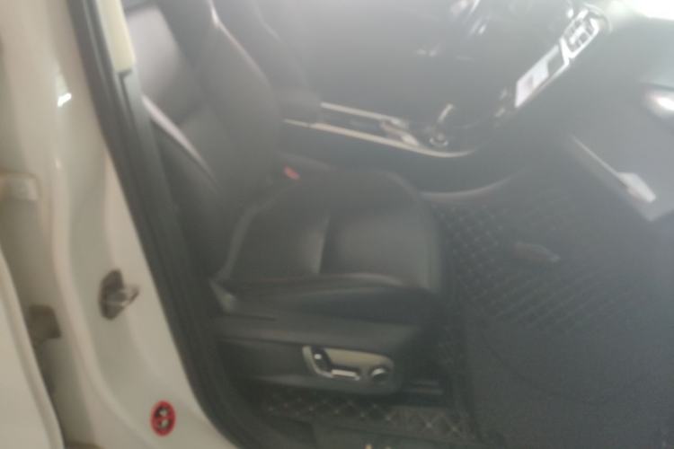 Used Lynk & Co 01 2017 2.0T Four-Wheel Drive Pro Edition Right Front Seat