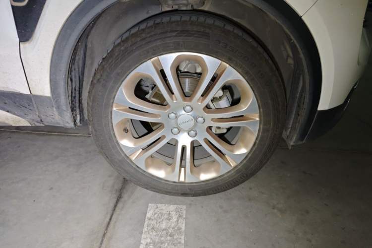 Used Lynk & Co 01 2017 2.0T Two-Wheel Drive Pro Edition Right Front Wheel Hub