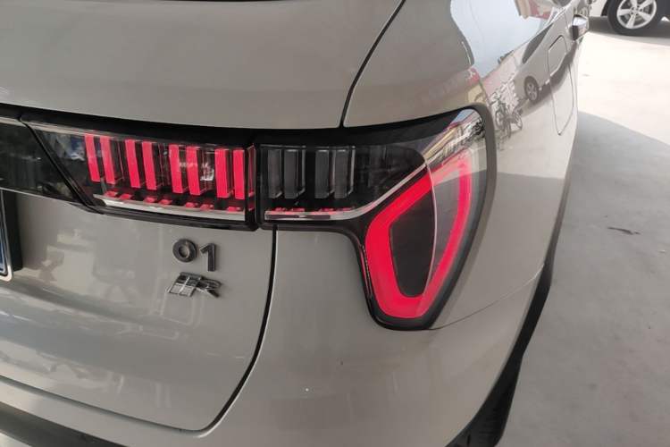 Used Lynk & Co 01 2017 2.0T Two-Wheel-Drive Version Right Rear Taillight