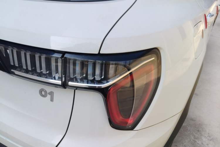 Used Lynk & Co 01 2017 2.0T Two-Wheel-Drive Version Right Rear Taillight