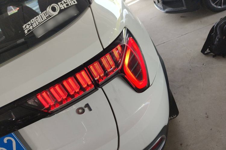 Used Lynk & Co 01 2017 2.0T Two-Wheel-Drive Version Right Rear Taillight
