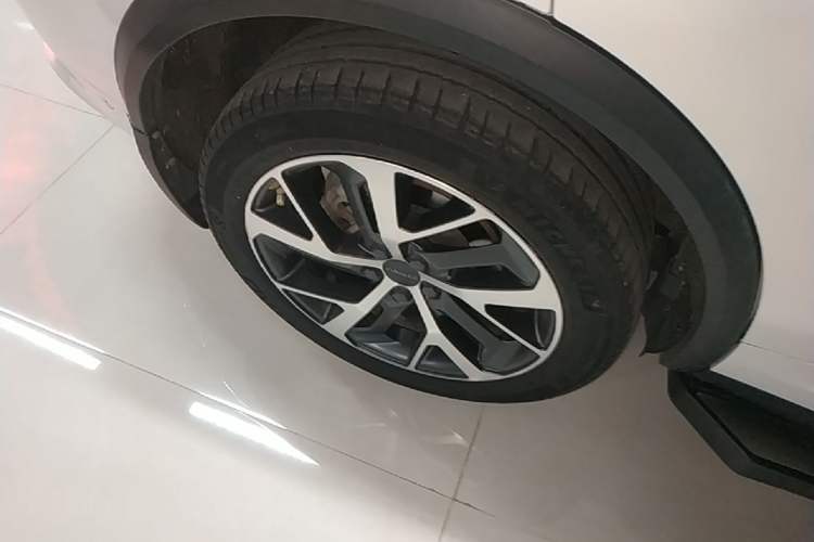 Used Lynk & Co 01 2017 2.0T Four-Wheel Drive Pro Edition Right Rear Wheel Hub