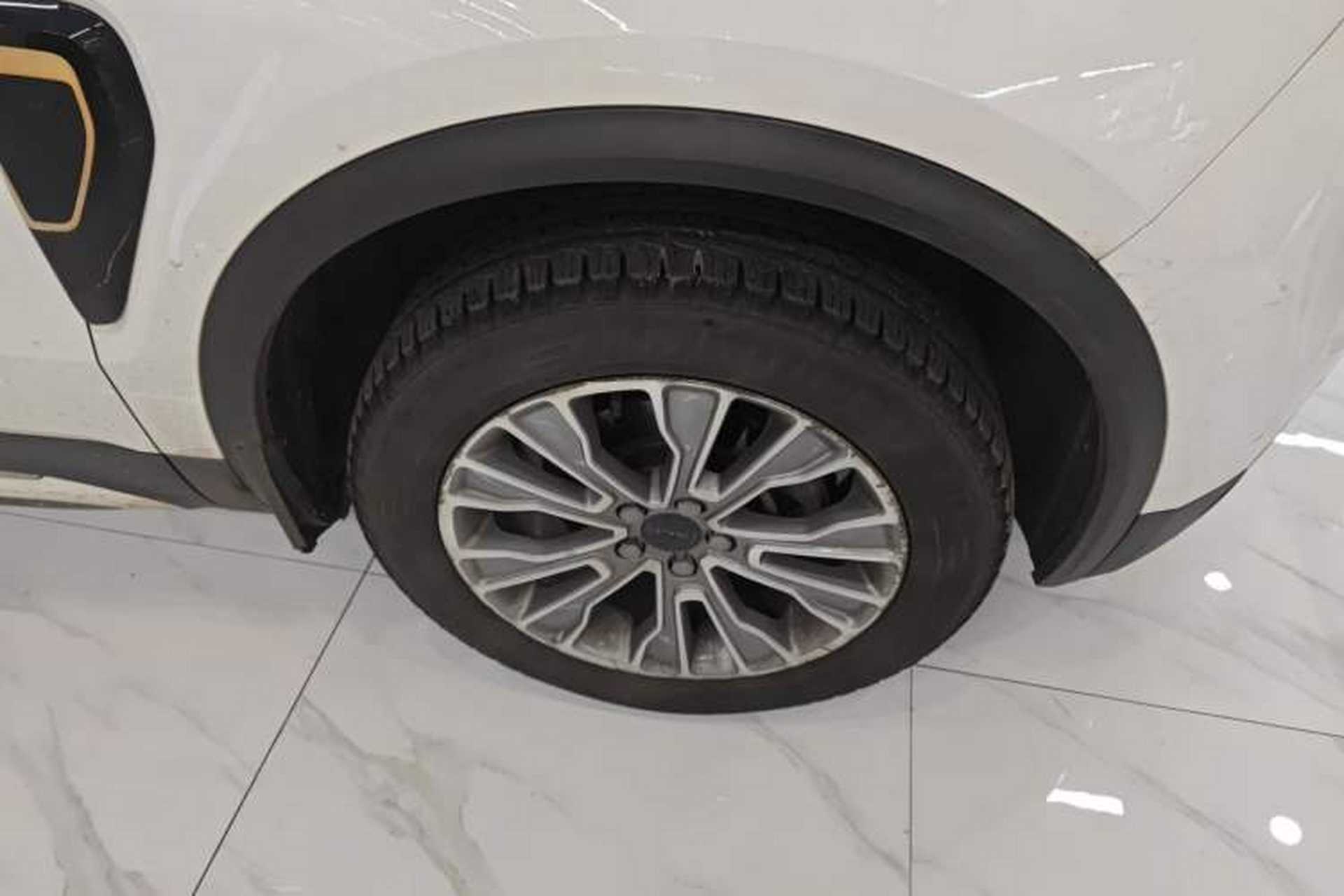 Used Lynk & Co 01 2017 2.0T Two-Wheel-Drive Version Right Rear Wheel Hub