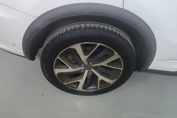 Used Lynk & Co 01 2017 2.0T Four-Wheel Drive Pro Edition Right Rear Wheel Hub