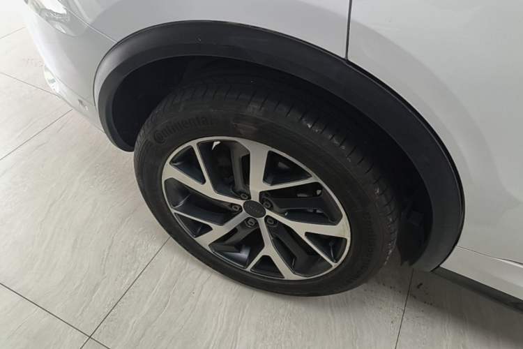 Used Lynk & Co 01 2017 2.0T Four-Wheel Drive Pro Edition Right Rear Wheel Hub