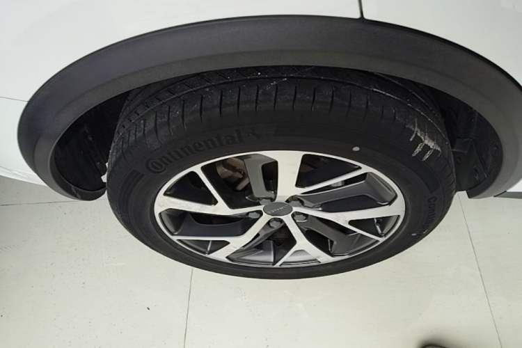 Used Lynk & Co 01 2017 2.0T Four-Wheel Drive Pro Edition Right Rear Wheel Hub