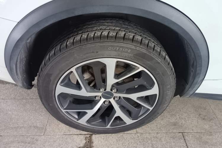 Used Lynk & Co 01 2017 2.0T Four-Wheel Drive Pro Edition Right Rear Wheel Hub