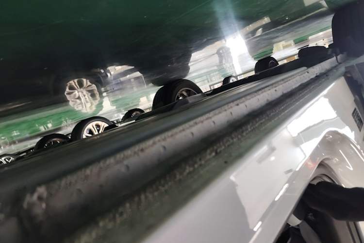 Used Lynk & Co 01 2017 2.0T Two-Wheel-Drive Version Right Side Sill