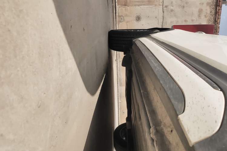 Used Lynk & Co 01 2017 2.0T Two-Wheel-Drive Version Right Side Sill