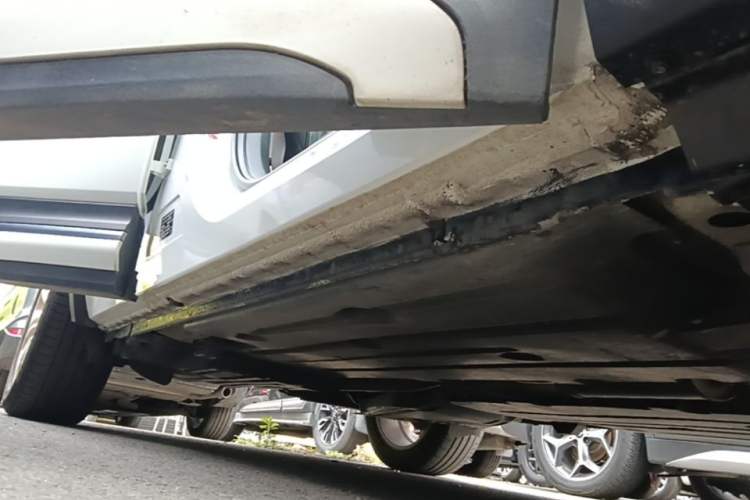 Used Lynk & Co 01 2017 2.0T Two-Wheel Drive Pro Edition Right Side Sill