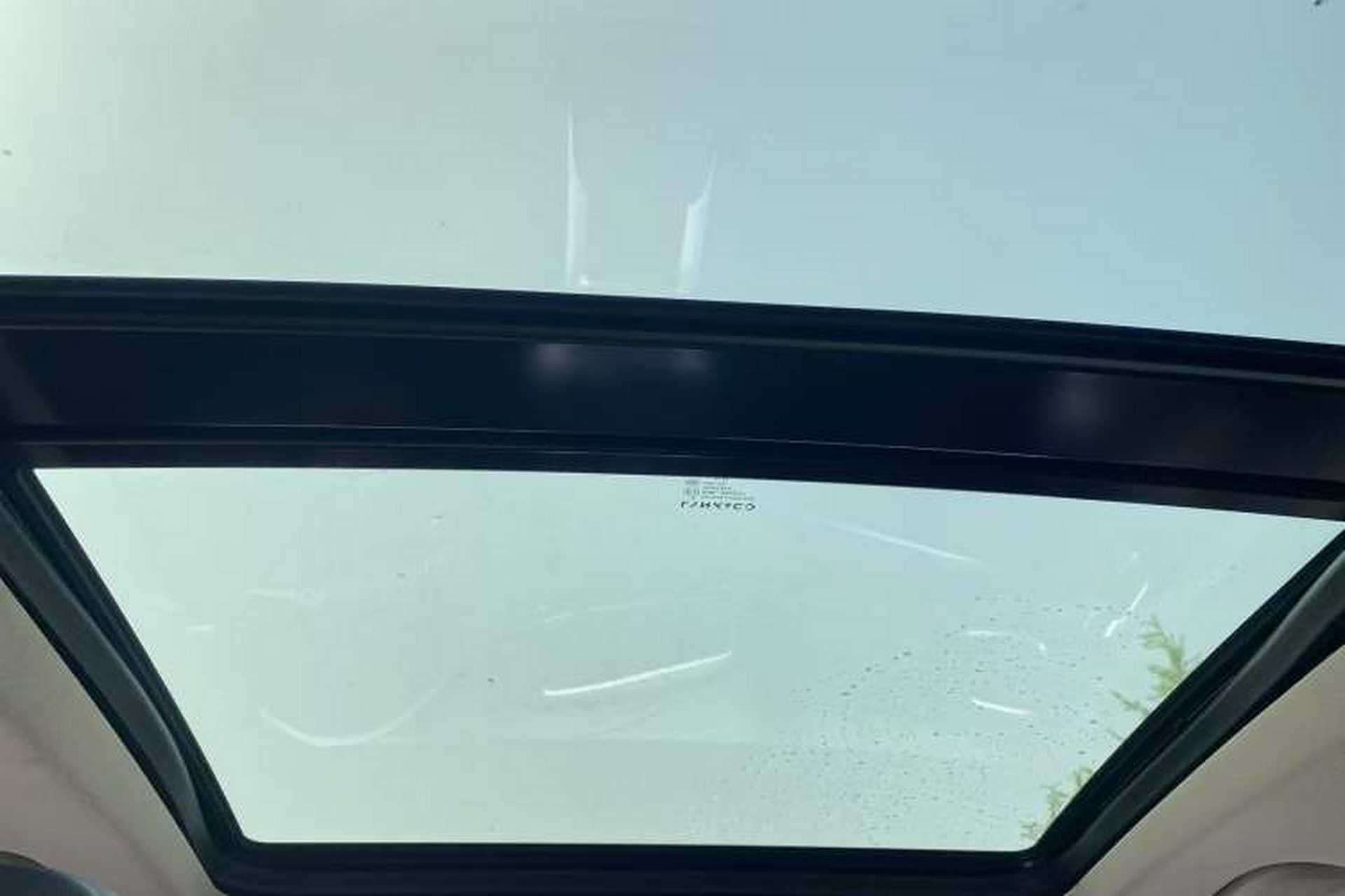Used Lynk & Co 01 2017 2.0T Two-Wheel Drive Pro Edition Roof